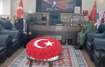 GARNİZON KOMUTANINDAN M&Uuml;D&Uuml;R KABA&rsquo;YA ZİYARET