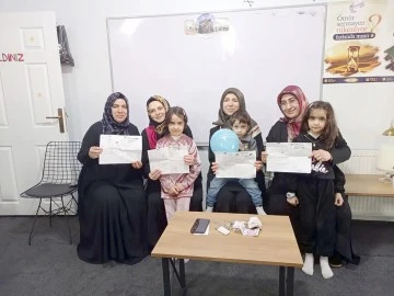 GAZZELİ &Ccedil;OCUKLARA BİSİKLET HEDİYE ETTİLER