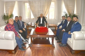 GELECEK&rsquo;TEN VALİ CANALP&rsquo;A ZİYARET