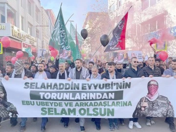 GEN&Ccedil;LER GAZZE İ&Ccedil;İN Y&Uuml;R&Uuml;D&Uuml;