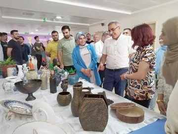 GEN&Ccedil;LİK&rsquo;İN EL SANATLARI SERGİSİNE B&Uuml;Y&Uuml;K İLGİ