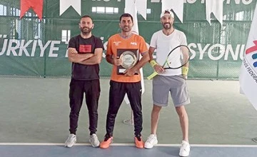 TENİSTE 2 TAKIMIMIZ T&Uuml;RKİYE FİNALİNDE
