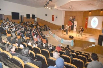 G&Ouml;N&Uuml;LL&Uuml; &Ouml;ĞRETMENLERDEN T&Uuml;BİROCK KONSERİ