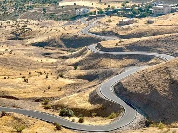 GRUP K&Ouml;Y YOLUNDA BSK ASFALT KAPLAMA &Ccedil;ALIŞMALARI TAMAMLANDI