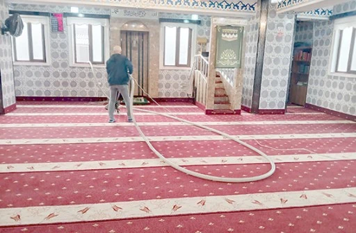 GÜL KOKULU CAMİLER, HUZUR DOLU GÖNÜLLER
