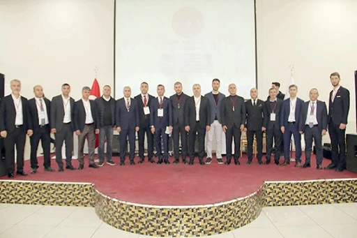 HABİZBİNİLİLERDEN COŞKULU BULUŞMA