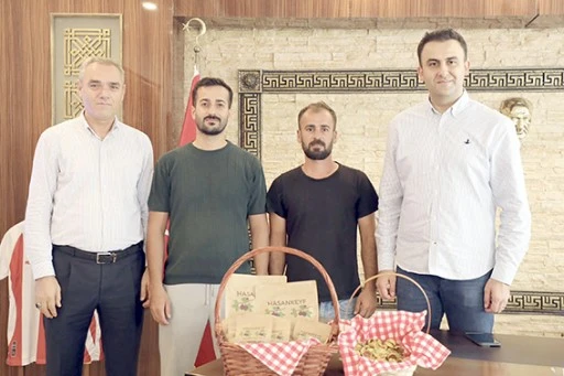 HASANKEYF&rsquo;TE GEN&Ccedil; GİRİŞİMCİLERDEN İNCİR PROJESİ