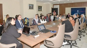 HASTALARA GLİKOZ &Ouml;L&Ccedil;&Uuml;M CİHAZI DAĞITILDI