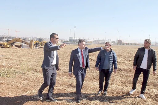 HASTANE İNŞAATINDA İLK KEP&Ccedil;E VURULDU