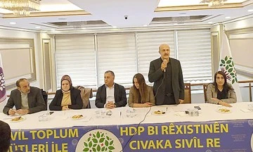 HDP, STK’LARLA BULUŞTU