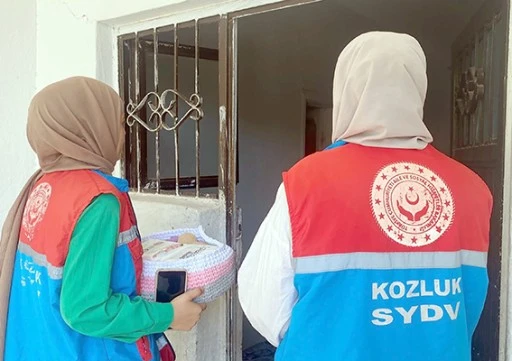 İHTİYA&Ccedil; SAHİBİ AİLELERE BEBEK SETİ DAĞITILDI