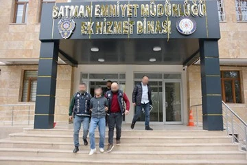 İNŞAATA PİKNİK T&Uuml;P&Uuml; ATAN ŞAHISLAR TUTUKLANDI