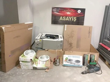 İNŞAATI VE MARKETİ SOYAN HIRSIZLAR YAKALANDI