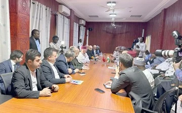 İŞ İNSANI EMİN &Ccedil;ELİK NİJERYA&rsquo;DA