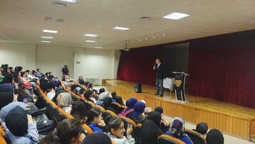 İSTANBUL&rsquo;DA BAŞARIDA ARKADAŞ SE&Ccedil;İMİ KONFERANSI