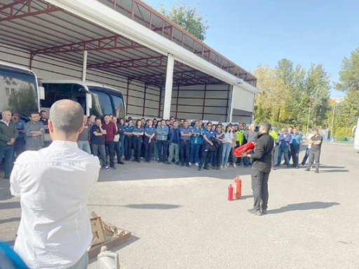 İTFAİYEDEN EMNİYET PERSONELİNE TATBİKAT EĞİTİMİ