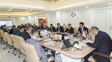 KARAYOLLARI PROJELERİ DEĞERLENDİRİLDİ