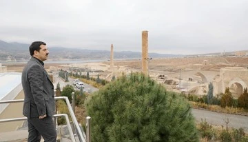 KAYMAKAM &Ouml;ZT&Uuml;RK&rsquo;TEN M&Uuml;ZE M&Uuml;D&Uuml;RL&Uuml;Ğ&Uuml;NE ZİYARET