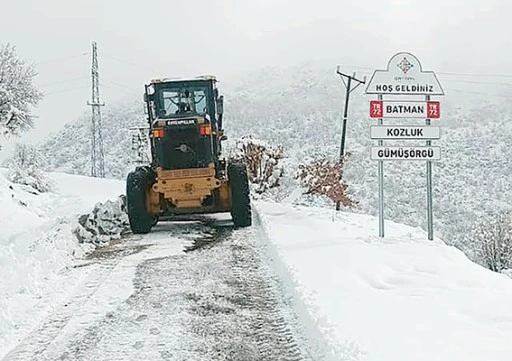 KOZLUK&rsquo;TA KARLA M&Uuml;CADELEYE DEVAM