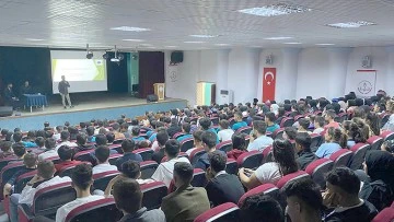 KOZLUK'TA &Ouml;ĞRENCİLERE &lsquo;BAŞARI VE MOTİVASYON&rsquo; DERSİ