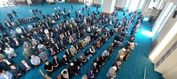 K&Uuml;LLİYEDE İLK CUMA NAMAZI KILINDI