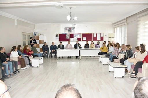 K&Uuml;LT&Uuml;R İLKOKULUNA ZİYARET