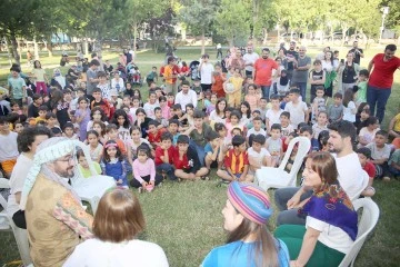 K&Uuml;RT DİLİNİN ZENGİNLİKLERİ ANLATILDI