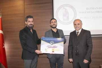 MALİ M&Uuml;ŞAVİR ORDUSUNA 22 KOMUTAN