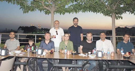 MALİ M&Uuml;ŞAVİRLERDEN BİRLİK YEMEĞİ