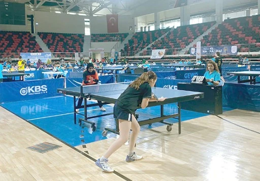 MASA TENİSİNDE T&Uuml;RKİYE ŞAMPİYONU OLDUK