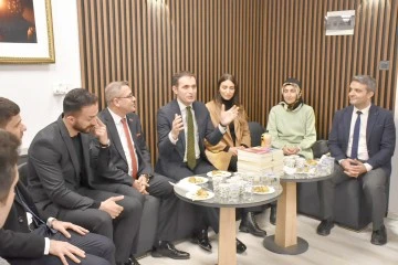 MERETO OKUMA SALONU HİZMETE A&Ccedil;ILDI