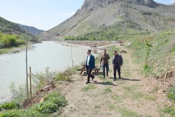 MESİRE ALANININ Y&Uuml;R&Uuml;Y&Uuml;Ş YOLU UZATILACAK