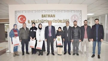 MESLEKİ YARIŞMALAR &Ouml;D&Uuml;LLERİ VERİLDİ