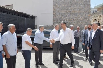 MİLLETVEKİLİ RAMANLI&rsquo;YA KAYAPINAR&rsquo;DA G&Ouml;RKEMLİ KARŞILAMA