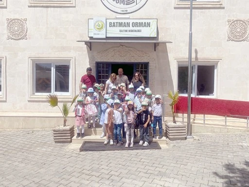 MİNİK Y&Uuml;REKLERDEN YEŞİL GELECEĞE DESTEK