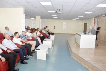 M&Uuml;D&Uuml;RLERLE AYLIK DEĞERLENDİRME TOPLANTISI YAPILDI