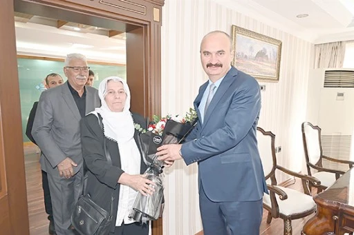 MUHTARLARDAN VALİ CANALP&rsquo;A ZİYARET