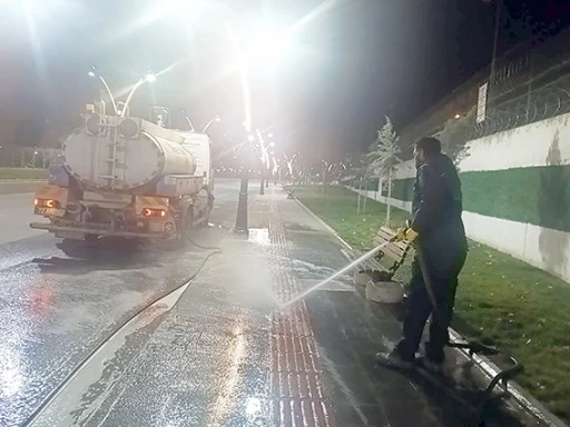 ÖZGÜRLÜK BULVARI’NDA HİJYEN SEFERBERLİĞİ