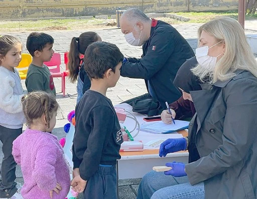 ANAOKULU &Ouml;ĞRENCİLERİNE AĞIZ VE DİŞ SAĞLIĞI EĞİTİMİ