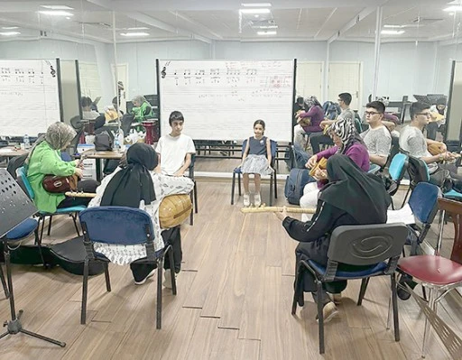 K&Uuml;LT&Uuml;R &amp; SANAT KURSLARINA YOĞUN İLGİ!