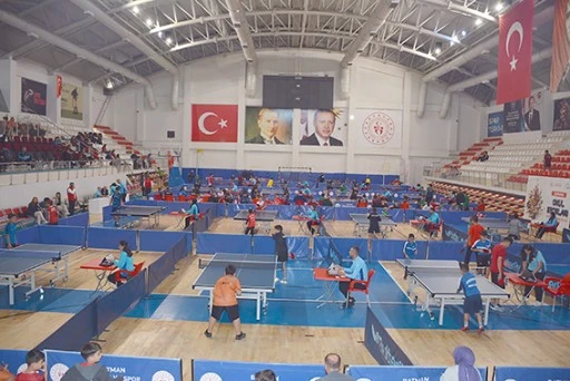 MASA TENİSİNDE BÖLGE HEYECANI