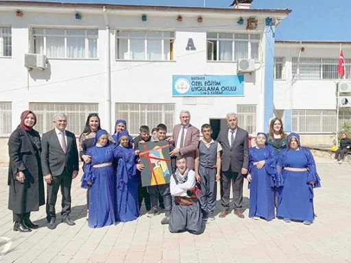 M&Uuml;D&Uuml;R CİĞER, TATLI BİR BAYRAM HEDİYESİ ETKİNLİĞİNE KATILDI