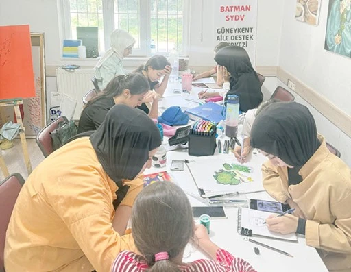 G&Uuml;NEYKENT ADEM&rsquo;DE RESİM KURSU BAŞLADI