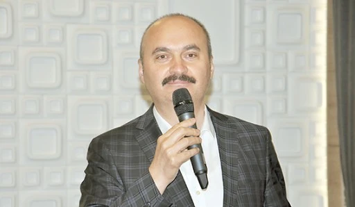 VALİ CANALP&rsquo;TAN 23 NİSAN MESAJI