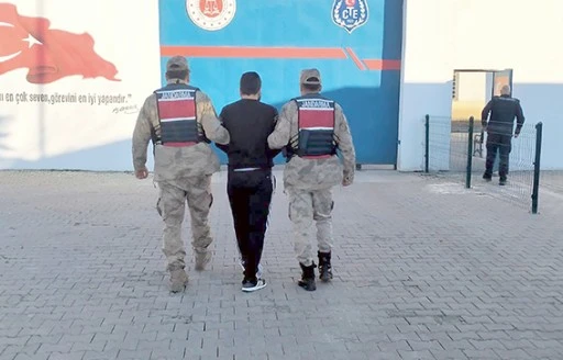 27 YILLIK HÜKÜMLÜ FİRARİ JASAT OPERASYONUYLA YAKALANDI