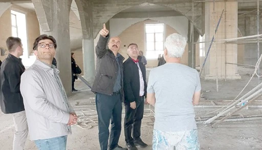 &Uuml;NİVERSİTE CAMİSİ İNŞAATI İNCELENDİ