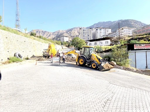 &Ccedil;ALIŞMALAR YENİDEN BAŞLADI