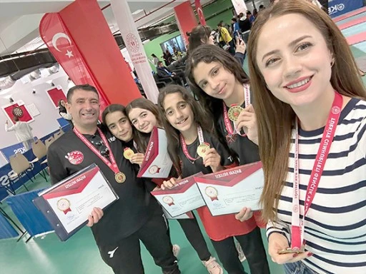 BORSA İSTANBUL DART TAKIMI T&Uuml;RKİYE FİNALİNDE