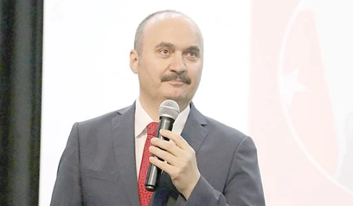 VALİ CANALP&rsquo;TAN TIP BAYRAMI MESAJI