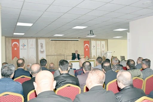 ORTAOKUL OKUL M&Uuml;D&Uuml;RLERİ TOPLANTISI